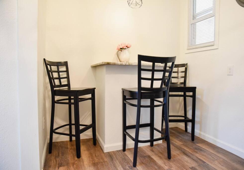 Perfect Pittsburgh Home Close To City & Airport Exterior foto